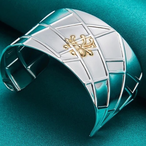 Sterling Silver Wide Bangle Gold Spider Two Tone Bangle Luxury Bracelet - Picture 4 of 12